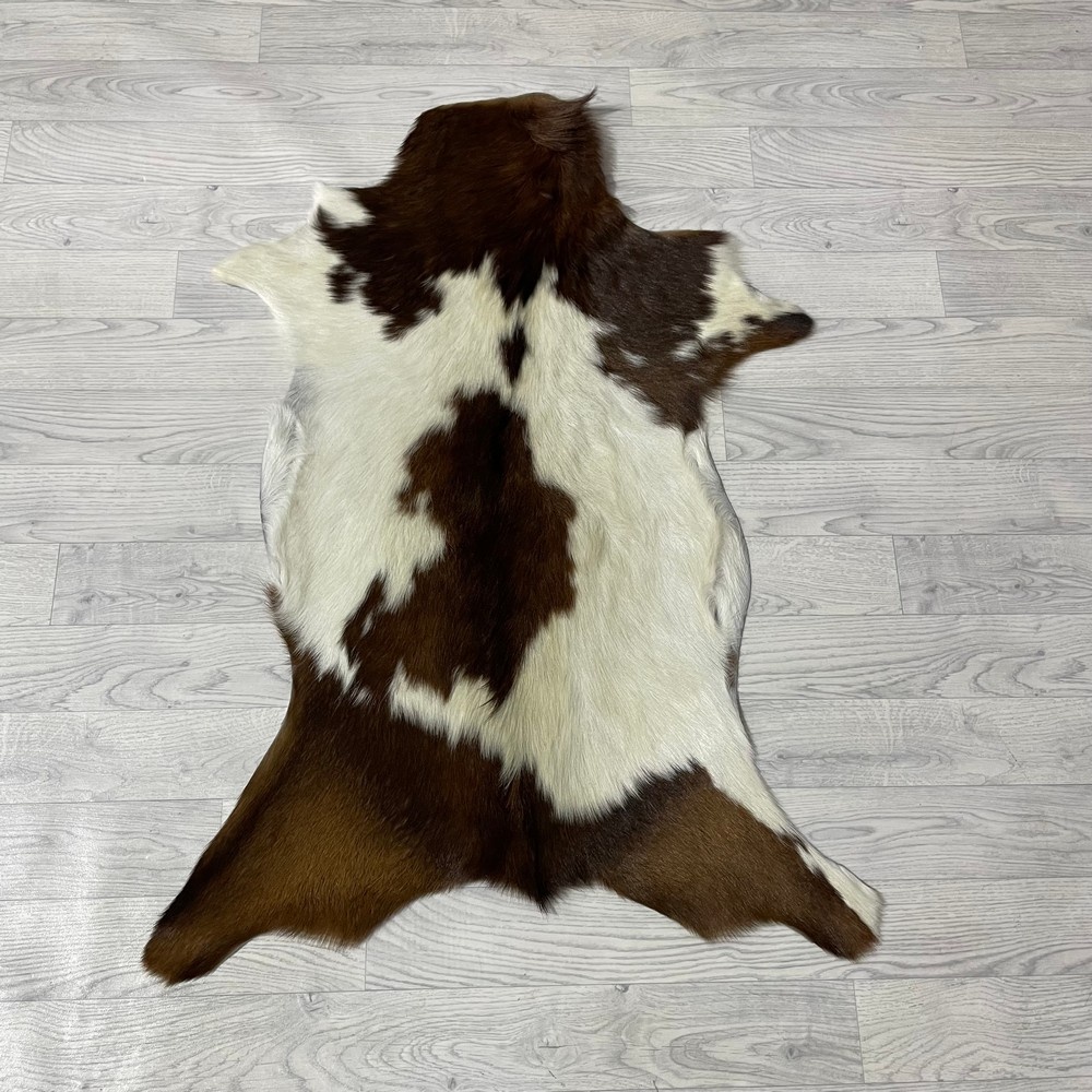 Lederstore Geitenhuid bruin wit 105x80cm