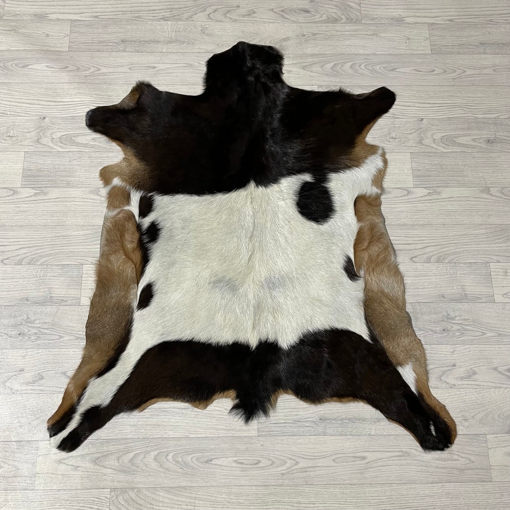 Lederstore Geitenhuid bruin zwart wit 100x90cm