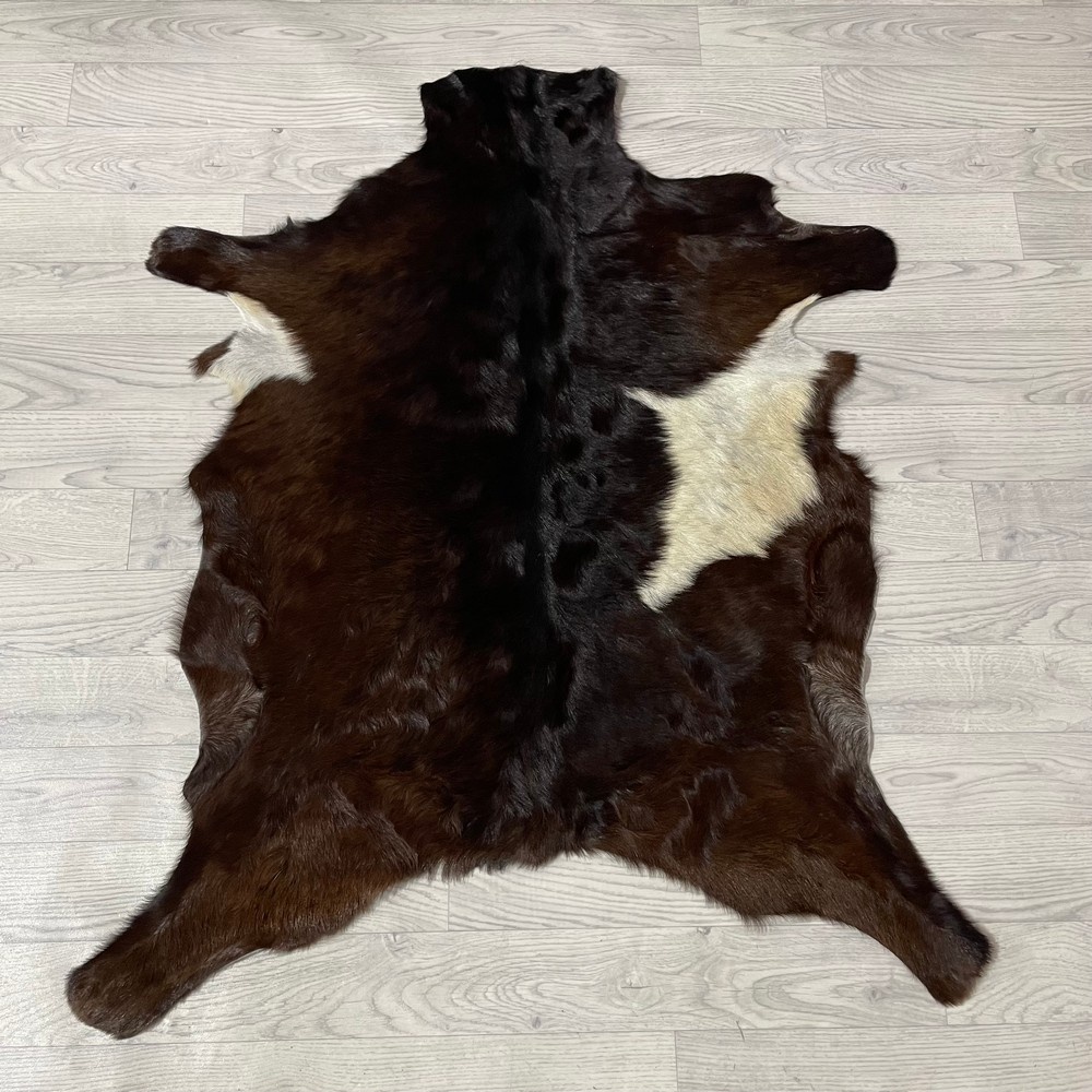 Lederstore Geitenhuid bruin wit 110x95cm