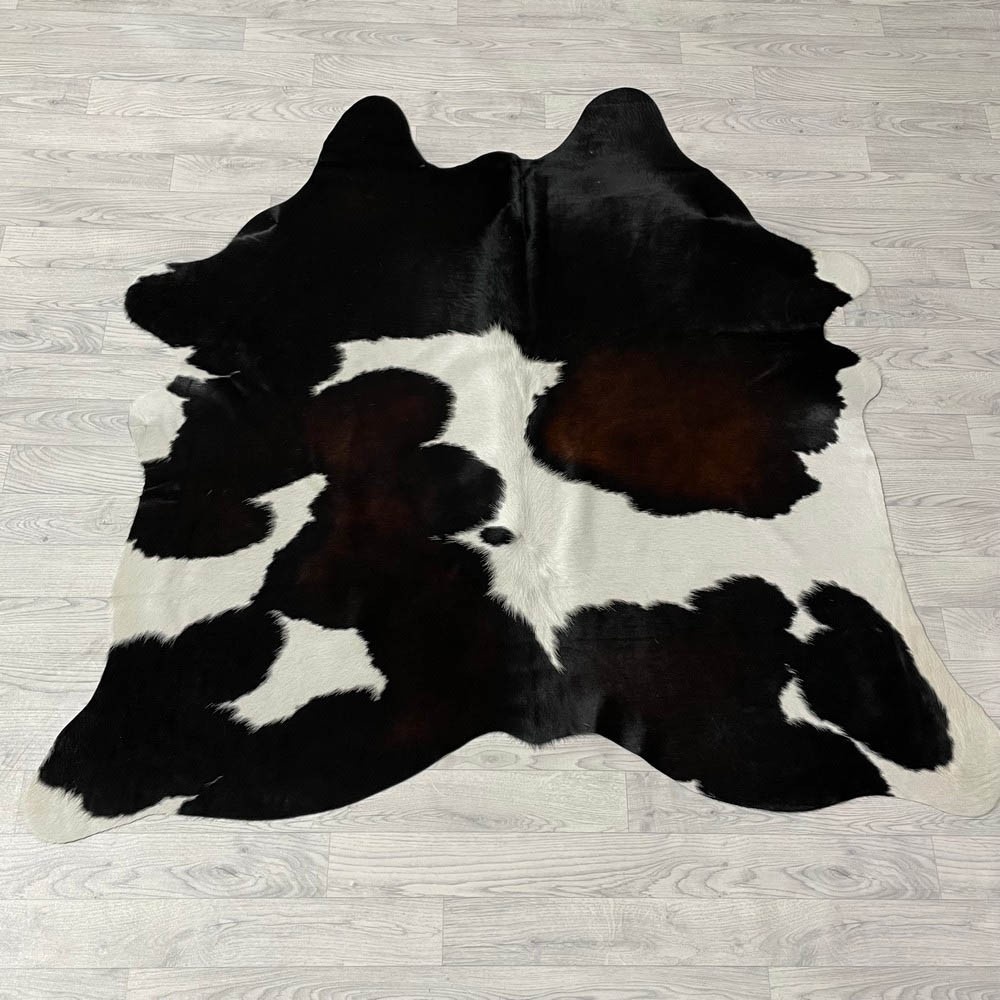 Lederstore Koeienhuid bruin zwart wit 160x165cm S