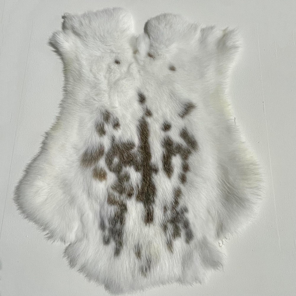 Lederstore Konijnenvacht bruin wit 50x35cm