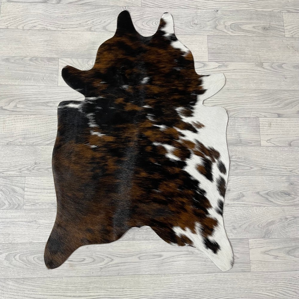 Lederstore Kleine koeienhuid bruin wit zwart (Normandiër) 90x60cm