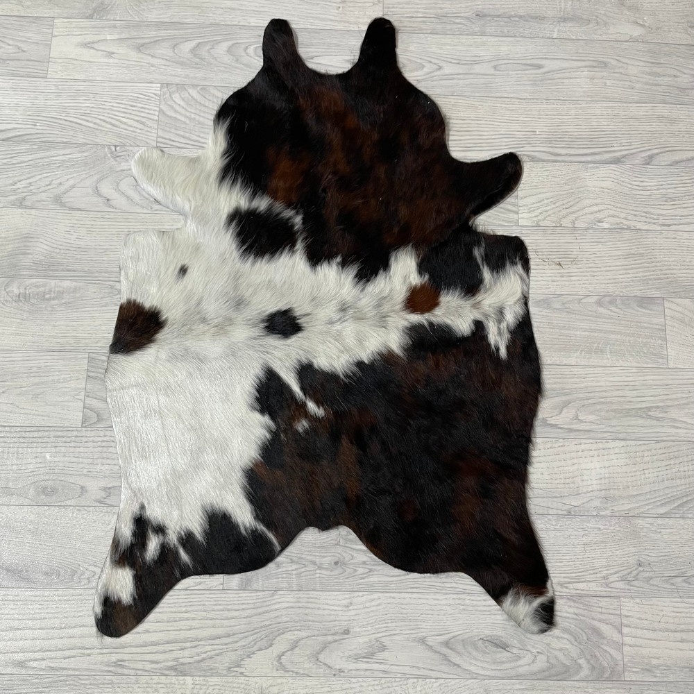 Lederstore Kleine koeienhuid bruin wit zwart (Normandiër) 90x60cm