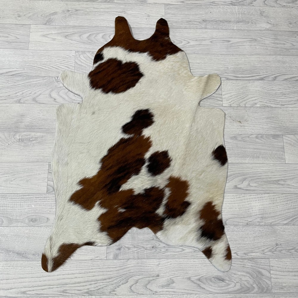 Lederstore Kleine koeienhuid bruin wit zwart (Normandiër) 90x60cm