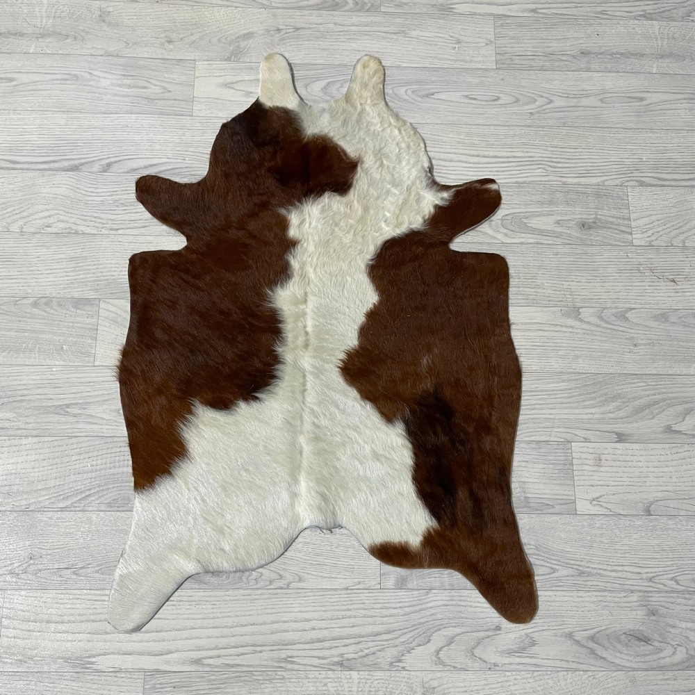 Lederstore Kleine koeienhuid bruin wit zwart (Normandiër) 90x60cm