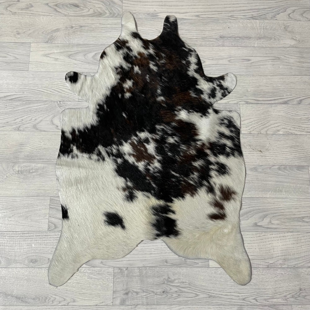 Lederstore Kleine koeienhuid bruin wit zwart (Normandiër) 90x60cm