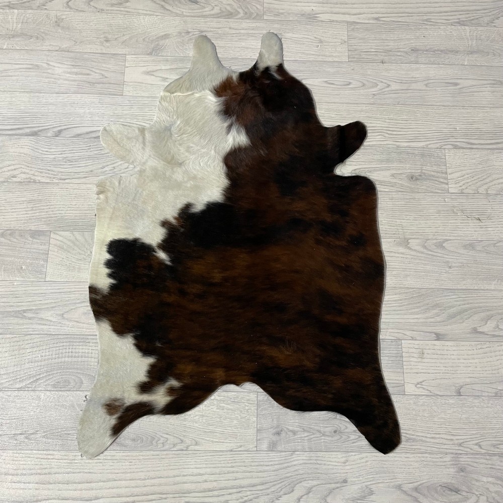 Lederstore Kleine koeienhuid bruin wit zwart (Normandiër) 90x60cm