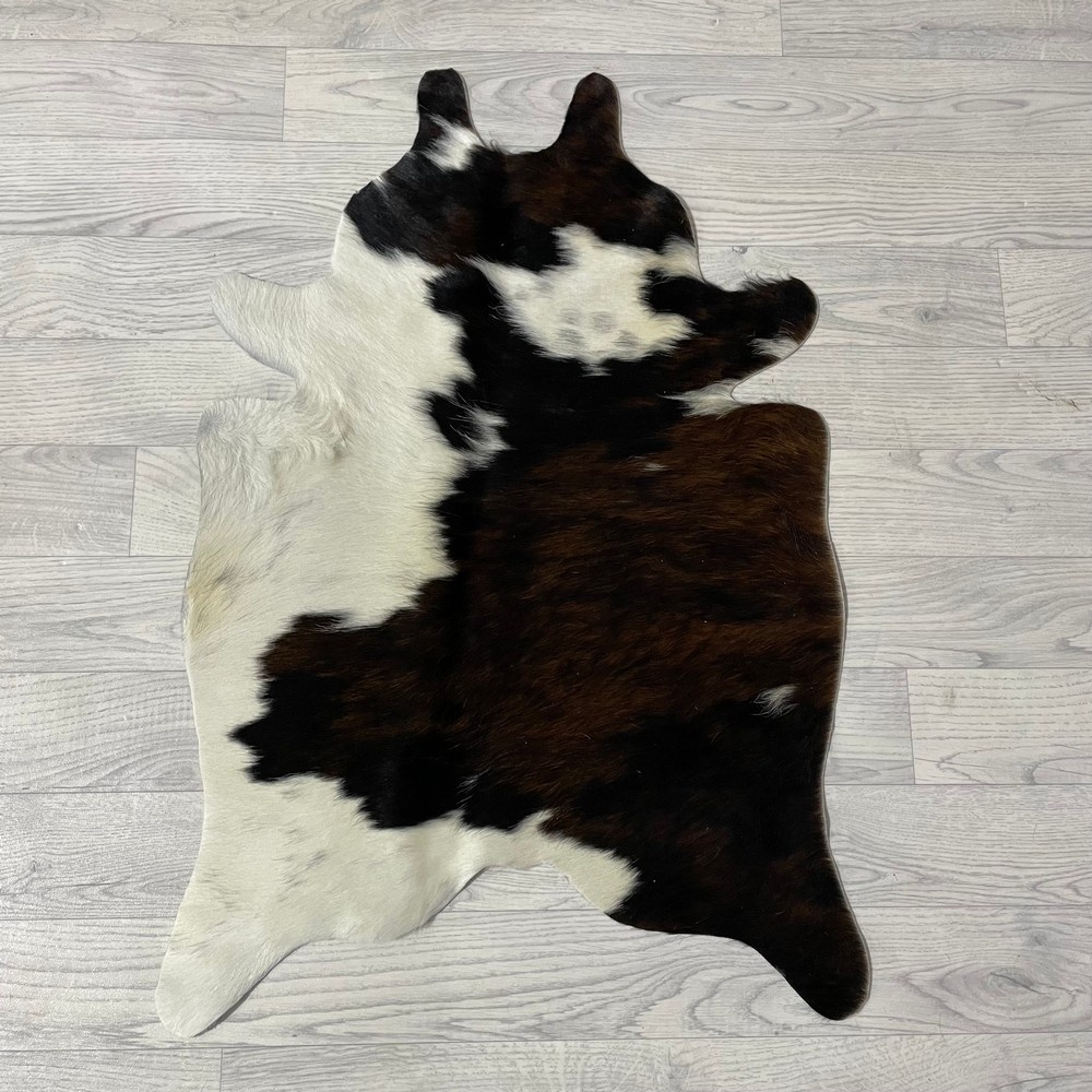 Lederstore Kleine koeienhuid bruin wit zwart (Normandiër) 90x60cm