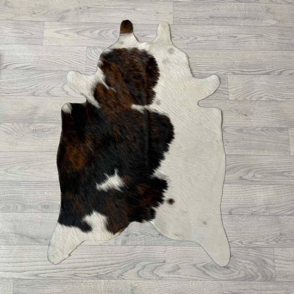 Lederstore Kleine koeienhuid bruin wit zwart (Normandiër) 90x60cm