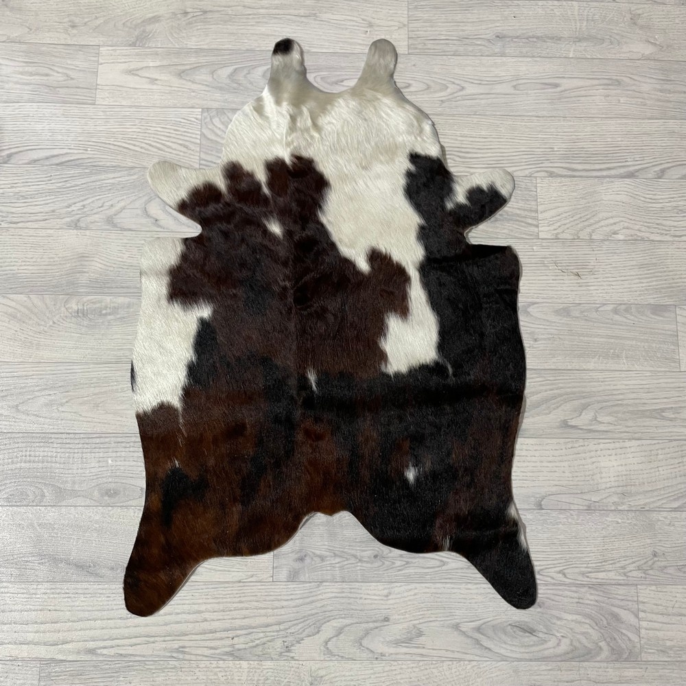 Lederstore Kleine koeienhuid bruin wit zwart (Normandiër) 90x60cm