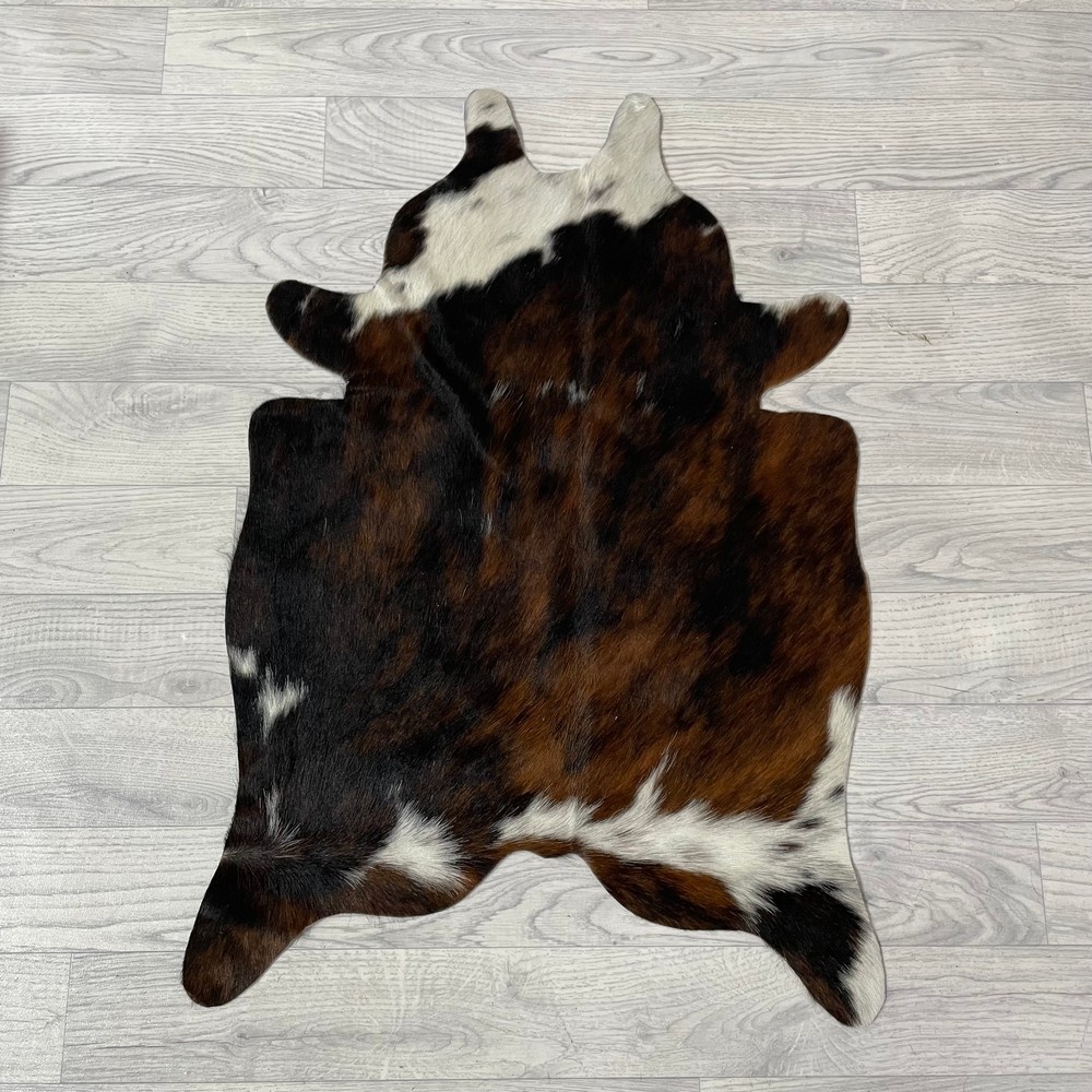 Lederstore Kleine koeienhuid bruin wit zwart (Normandiër) 90x60cm