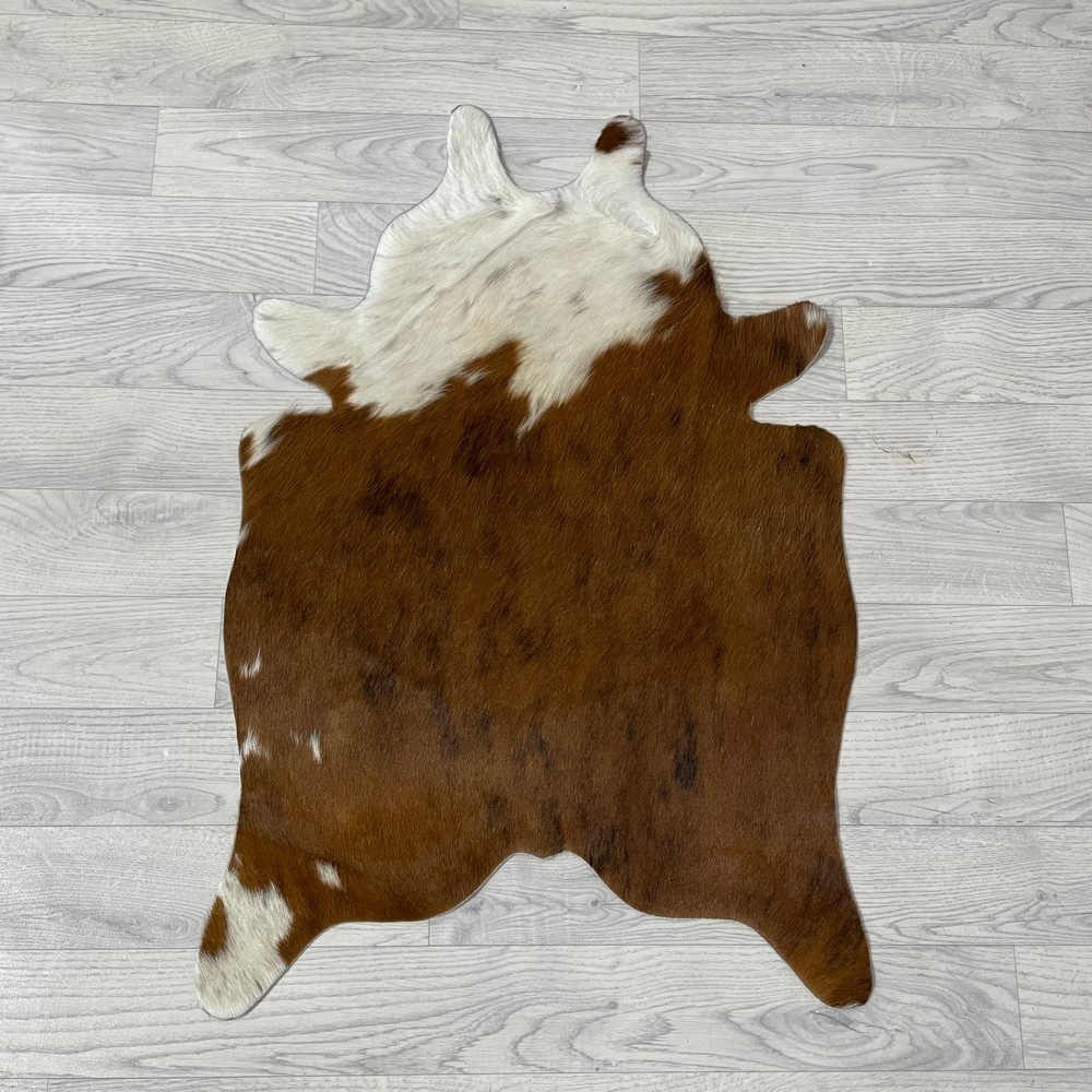 Lederstore Kleine koeienhuid bruin wit zwart (Normandiër) 90x60cm