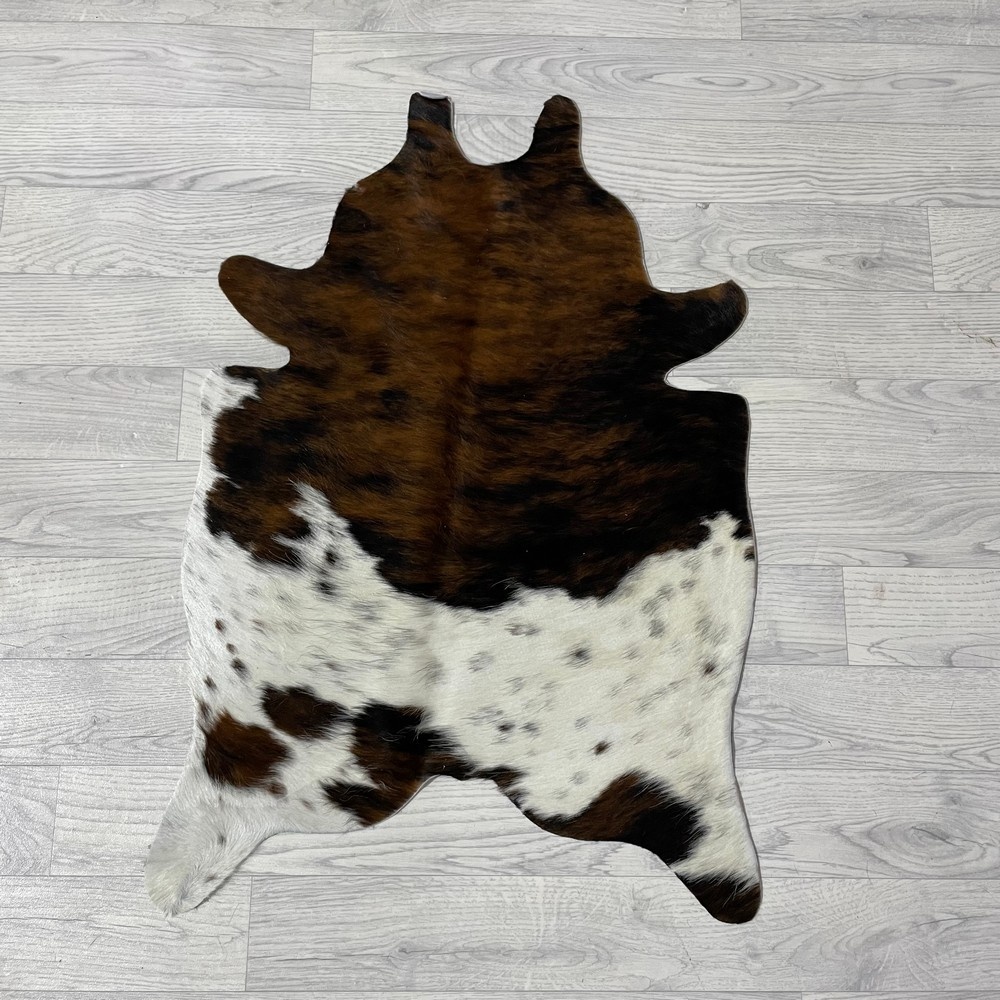Lederstore Kleine koeienhuid bruin wit zwart (Normandiër) 90x60cm