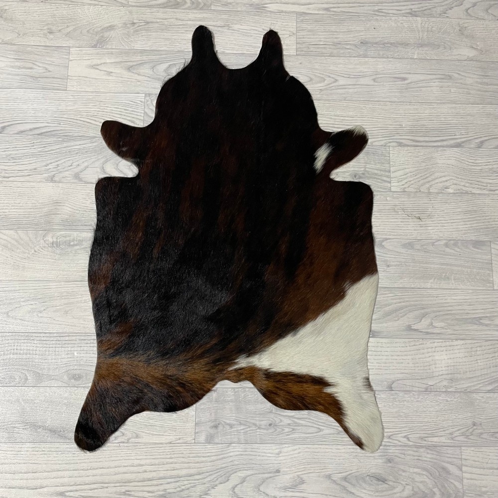 Lederstore Kleine koeienhuid bruin wit zwart (Normandiër) 90x60cm