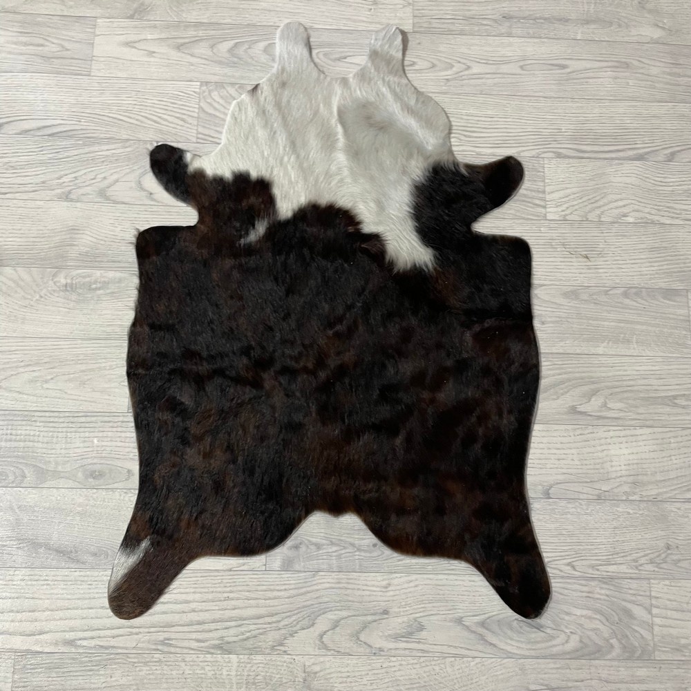 Lederstore Kleine koeienhuid bruin wit zwart (Normandiër) 90x60cm