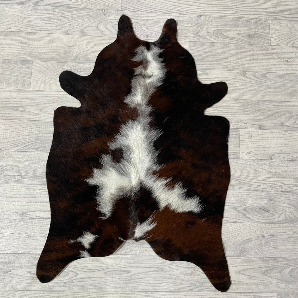 Lederstore Kleine koeienhuid bruin wit zwart (Normandiër) 90x60cm
