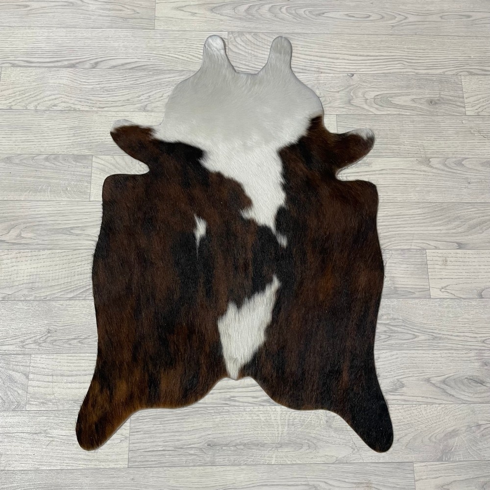 Lederstore Kleine koeienhuid bruin wit zwart (Normandiër) 90x60cm