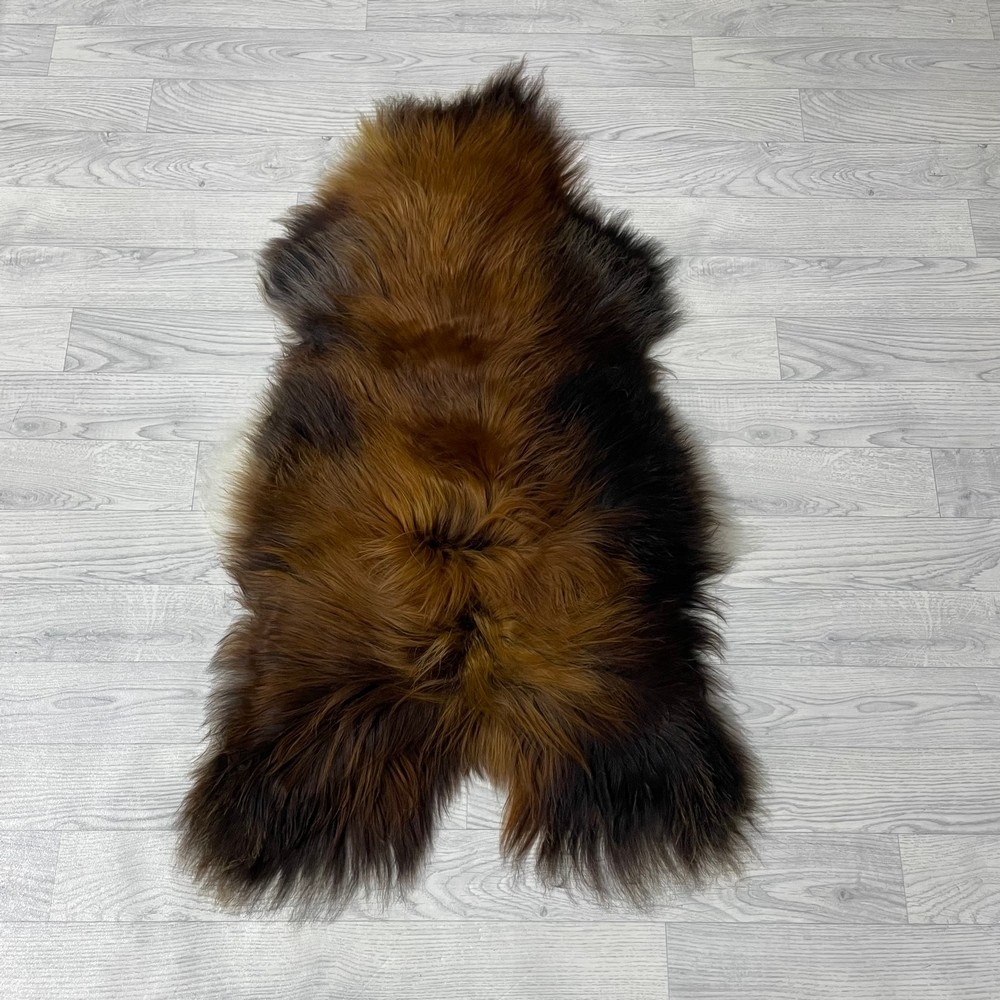 Lederstore IJslander schapenvacht bruin zwart wit 105x65cm M