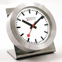 Mondaine 5cm Swiss Railways Magnetic Desk Clock Unisexuhr in Silber A6603031881SBB