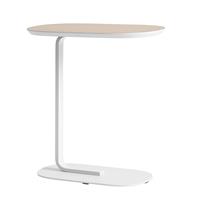Muuto Relate Beistelltisch 60.5 cm Eiche Furnier/Schwarz