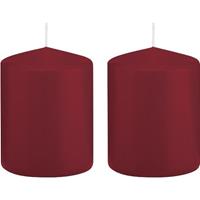 2x Bordeauxrode cilinderkaarsen/stompkaarsen 6x8 cm 29 branduren Rood