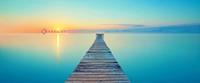 Karo-art Schilderij - Verlaten pier, blauw, bruin, 2 maten , print op canvas, premium print