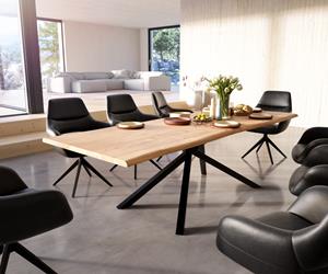 DELIFE Esstisch Edge 260x100 Akazie Natur Kreuzgestell Rechteck Schwarz Live-Edge