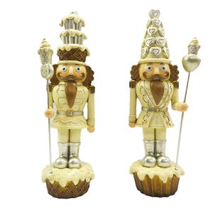 Clayre & Eef Beeld Set Van 2 Notenkraker 23 Cm Beige Kunststof Kerstdecoratie Beige Kerstdecoratie