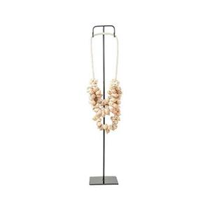 Liviza Schelpenketting op standaard Cásca