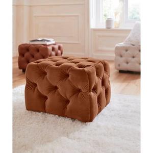 Guido Maria Kretschmer Home&Living Hocker Kalina met klassieke chesterfield-capitonnage, passend bij de serie kalina