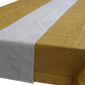 Goud tafelkleed 274 x 137 cm met zilveren tafelloper met glitters voor de kersttafel -