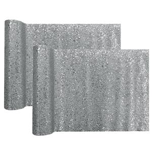 Santex Kerst thema tafelloper op rol - 2x - zilver glitter - 28 x 300 cm - polyester -