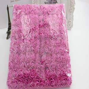 Decoflorall Actie Mini foamrose met tule RoseRed Fuchsia BULK pak 144 st 2 cm.