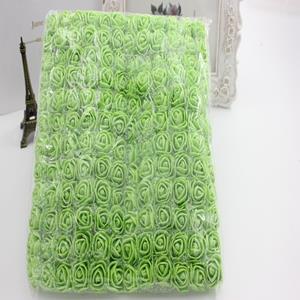 Decoflorall Actie Mini foamrose met tule AppelGroen BULK pak 144 st 2 cm.