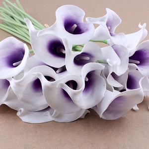 Decoflorall Calla Real Touch Wit/Paars +/- 7 cm. en 37cm lang. / st Calla Real Touch +/- 7 cm.