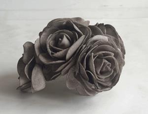 Decoflorall Ranonkels foam 6 cm. Warm Grey DOOS 30 stuks Ranonkels van foam
