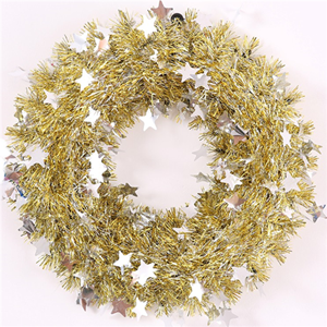 Decoflorall Actie Dennenkrans Kunst 37cm. TINSEL WREATH GOLD/SILVER WITH SILVE Kunst krans