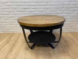 Industrielemeubelshop Mangohouten salontafel Smilda met stalen legger