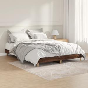 VidaXL Bedframe bewerkt hout bruin eikenkleur 135x190 cm
