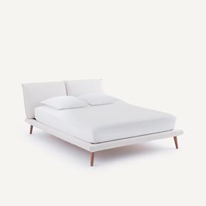 AM.PM Bed met bekleding met visgraatmotief, Aurore, design E Gallina