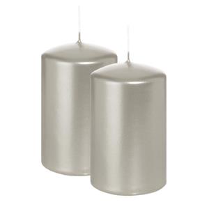 Wiedemann Cilinderkaars/stompkaars - 2x - metallic zilver - 6 x 8 cm - 29 branduren -
