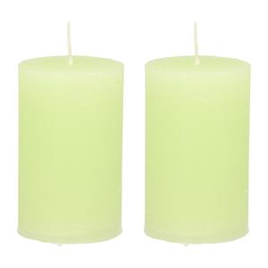 Merkloos Stompkaars/cilinderkaars - 2x - lime groen - 5 x 8 cm - klein rustiek model -