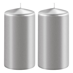 Enlightening Candles 2x Metallic zilveren cilinderkaarsen/stompkaarsen 6 x 12 cm 45 branduren -