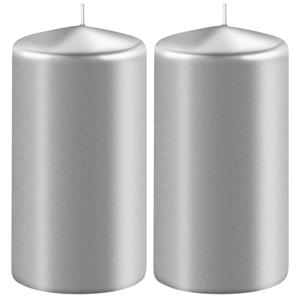 Enlightening Candles 2x Metallic zilveren cilinderkaarsen/stompkaarsen 6 x 15 cm branduren -