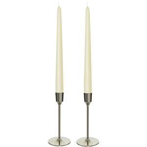 Decoris Kandelaars 2x aluminium zilver 15 cm met 12x ivoor witte dinerkaarsen -