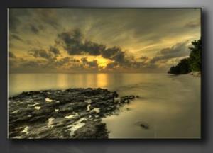 Karo-art Schilderij met Frame - Stranden zonsondergang achter wolken, 120x80cm, 1 Luik
