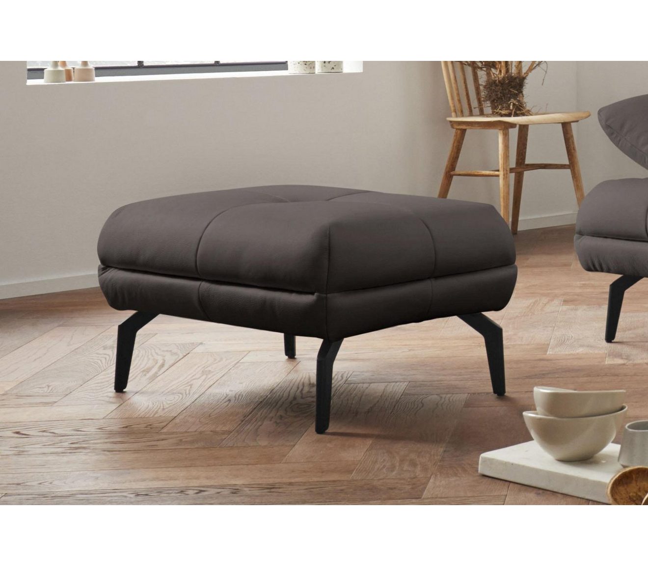 Andas Hocker Stenlille in 3 soorten bekleding, design by morten georgsen