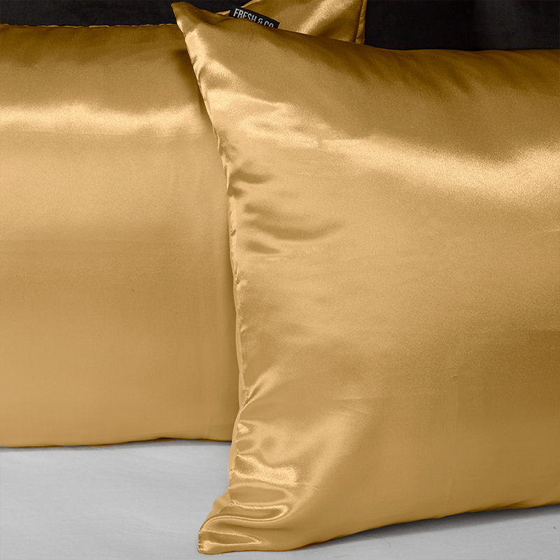 Fresh and Co Kussenslopen Silk Satin Goud: 2 PACK Effen Default  - 