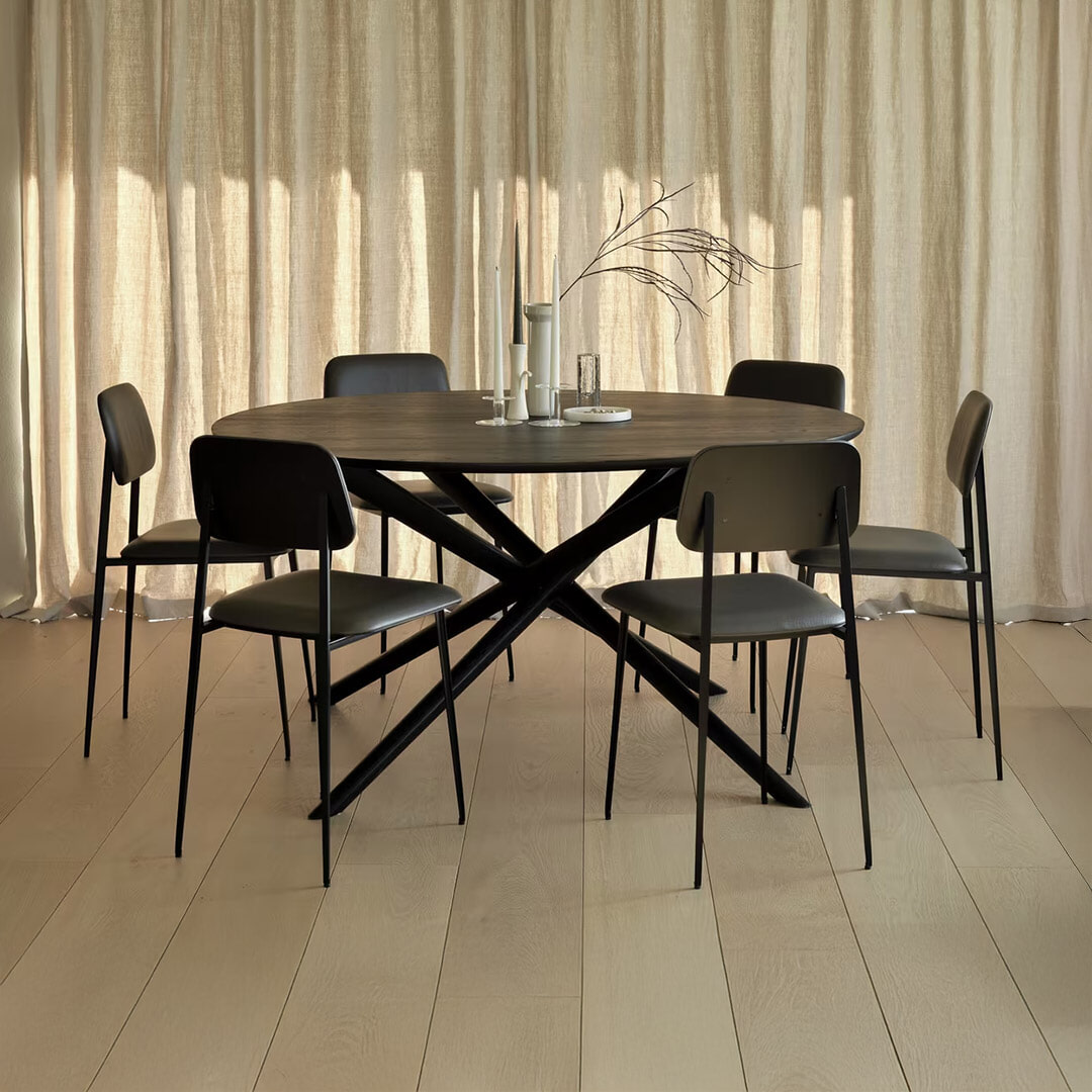 Ethnicraft Ronde Eettafel Mikado Gevernist Eikenhout, 150cm - Zwart